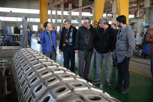 跨国技术交流新篇章 40余位外国客商齐聚晨钟及业绩工厂考察